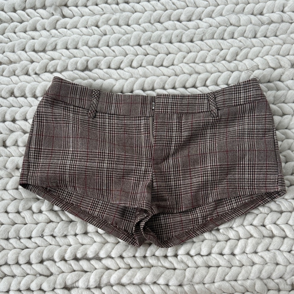 Edikted Phoeby Houndstooth Plaid Shorts Brown Size Medium Never Worn